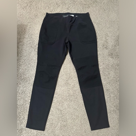 NWOT Women’s Black Carhartt Rugged Flex Heavyweight Pocket Leggings - Picture 2 of 4
